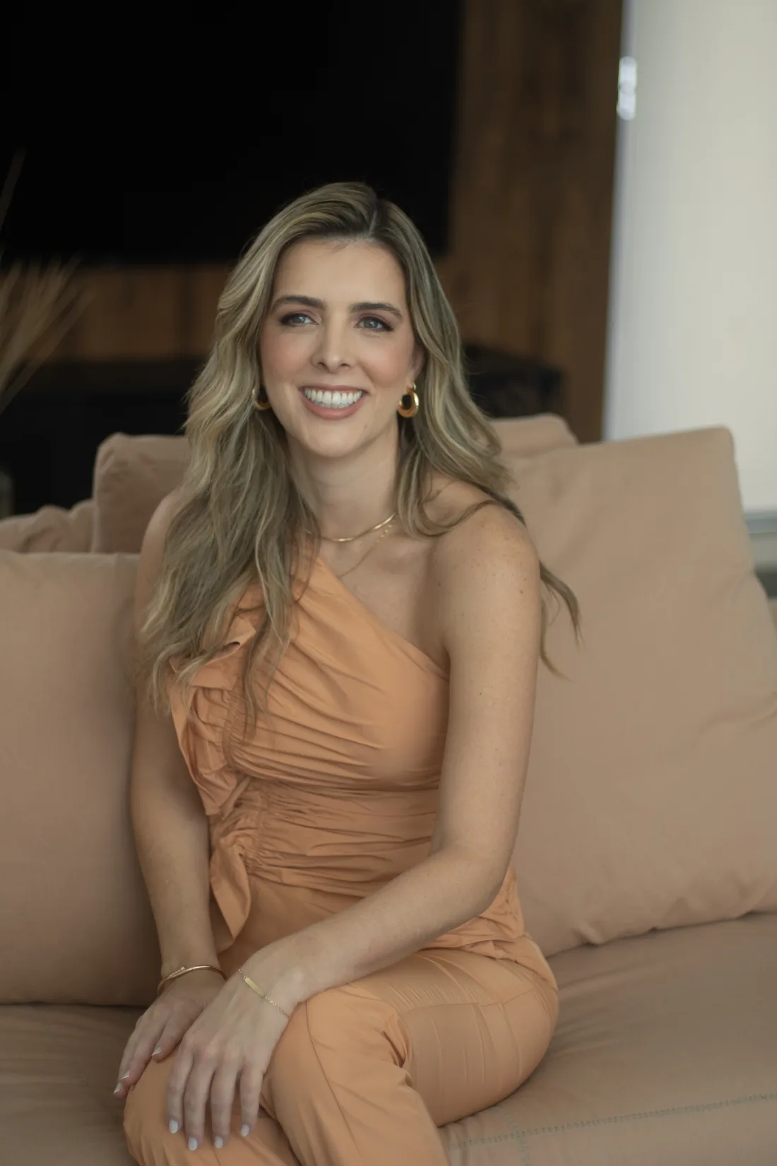Dra. Mariana Mello, dermatologista em Itajaí